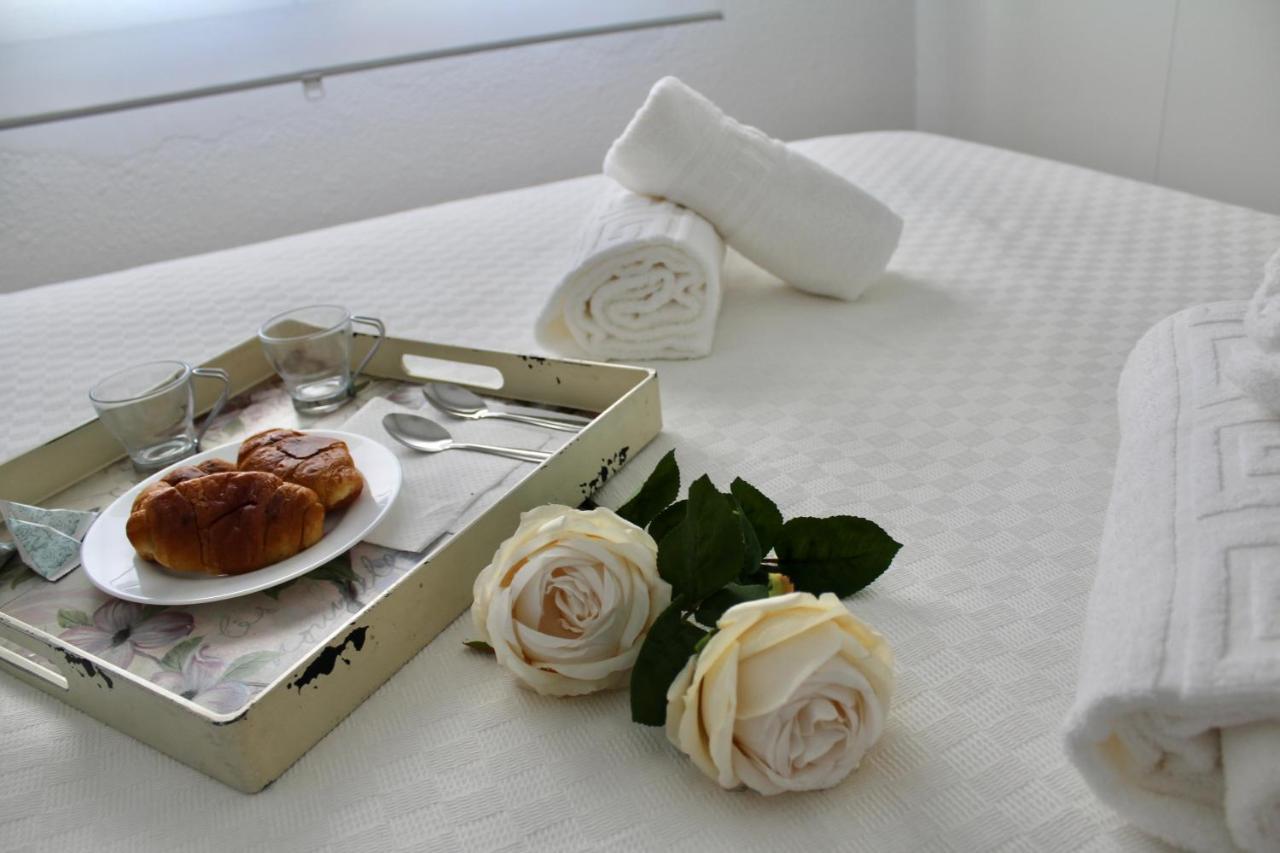 Wish Suite Campana De Sevilla Bagian luar foto