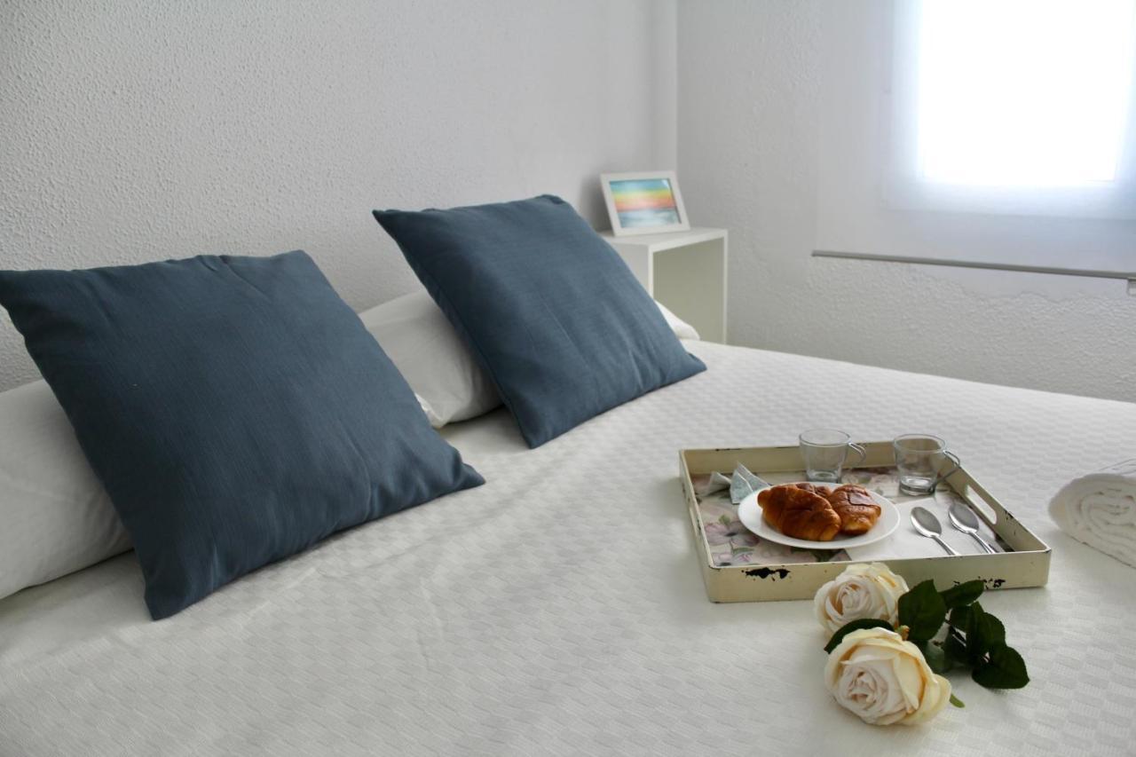 Wish Suite Campana De Sevilla Bagian luar foto