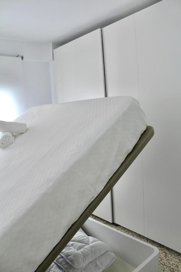 Wish Suite Campana De Sevilla Bagian luar foto